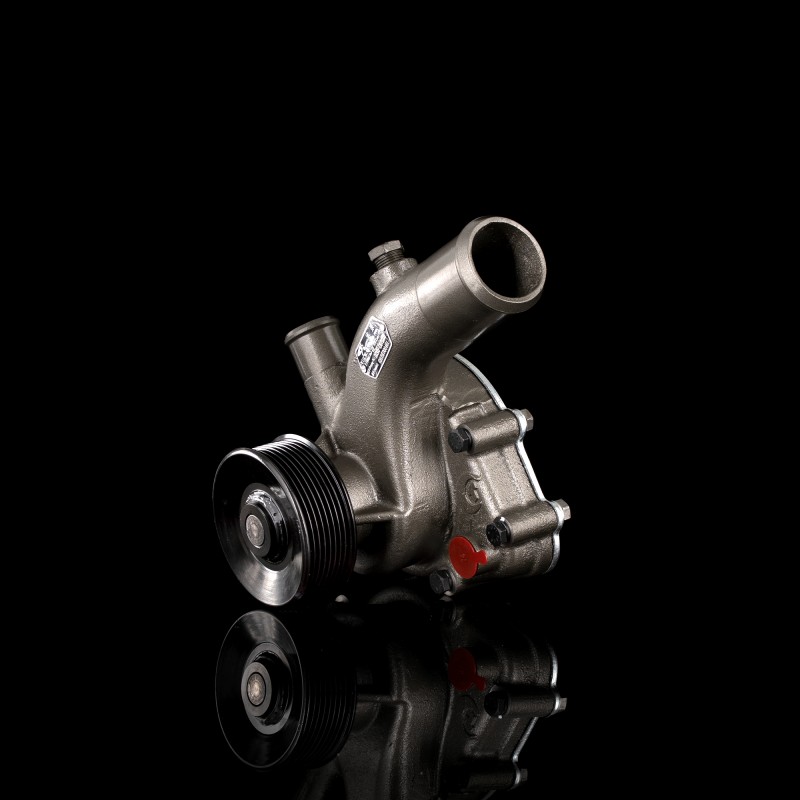 Насос жидкостных систем охлаждения (помпа)  