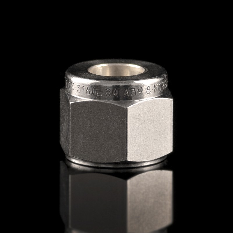 Гайка фитинга из нержавеющей стали 8мм  