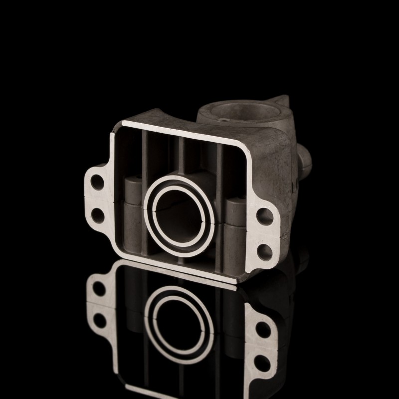 Смеситель J4R00-1113545B