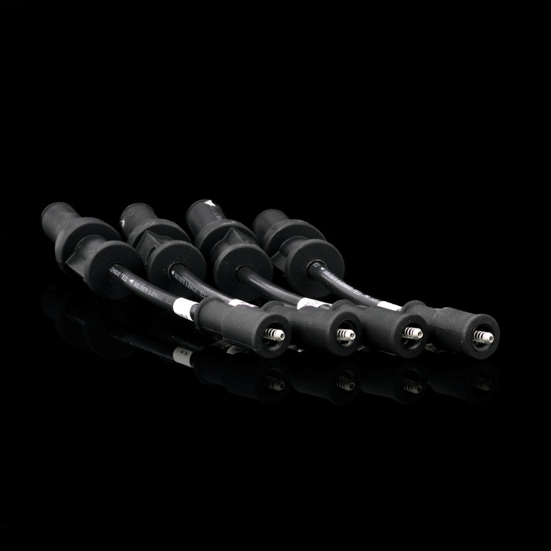 Провод высокого напряжения (к-т из 4 шт) D4300-3705070B