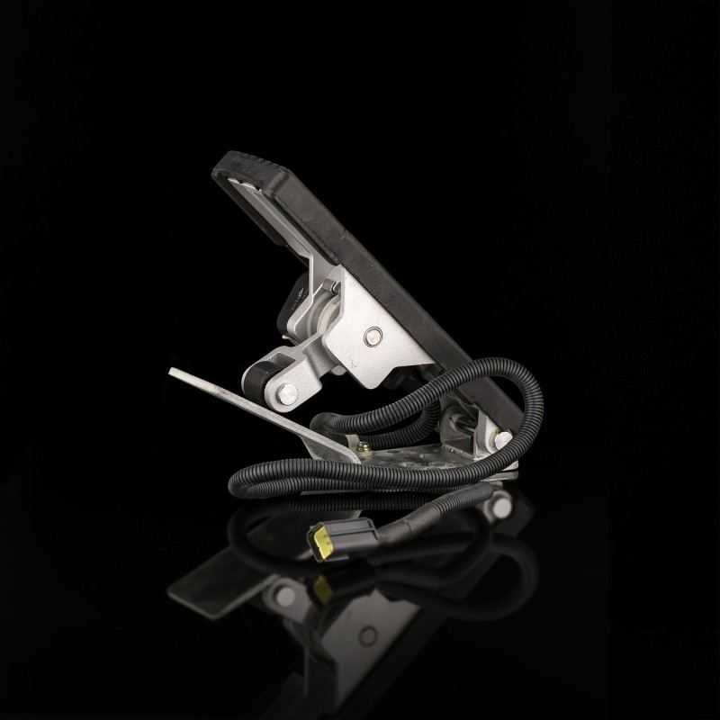 Педаль электронного дроселя E3000-3823800A