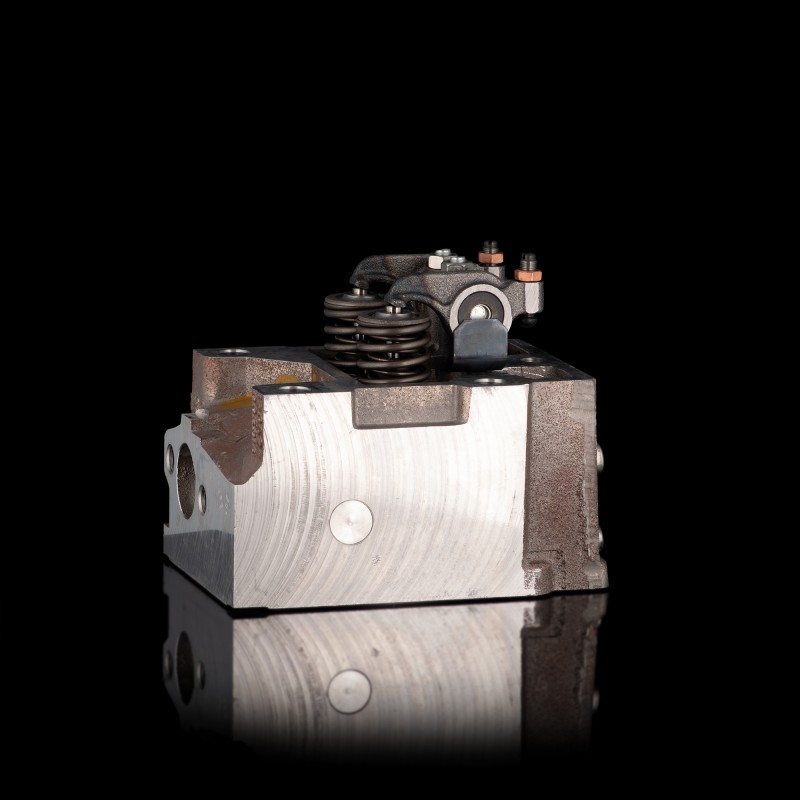 Головка цилиндра 820.52-1003010 Головка цилиндра 820.52-1003010