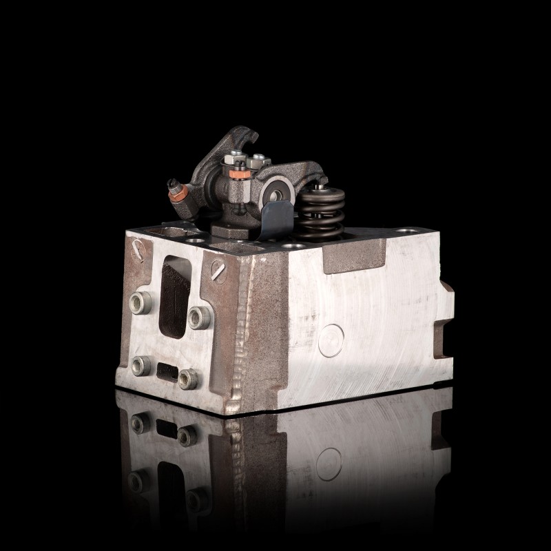 Головка цилиндра 820.52-1003010 Головка цилиндра 820.52-1003010