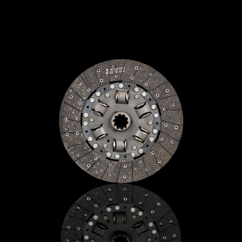 Диск сцепления ведомый в сборе F31D7-1600740