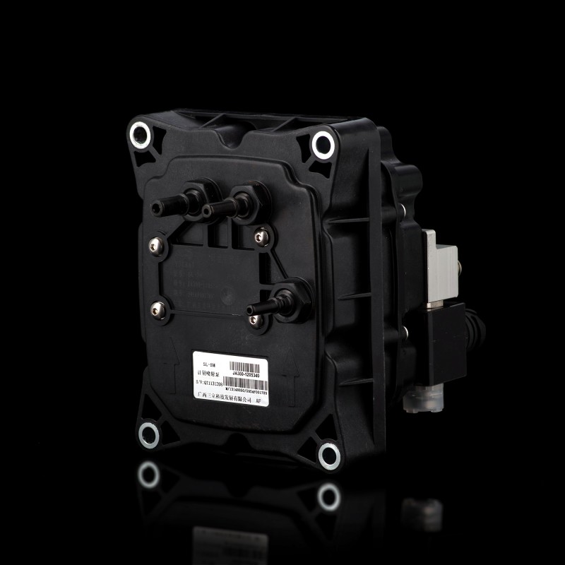 Дозирующий насос мочевины Дозирующий насос мочевины